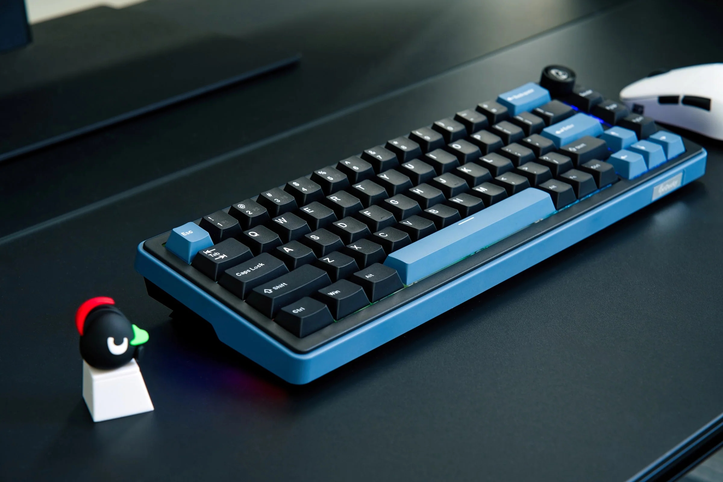 Ducky OK-M 65 65% Hotswap Wireless RGB Keyboard - Image 29