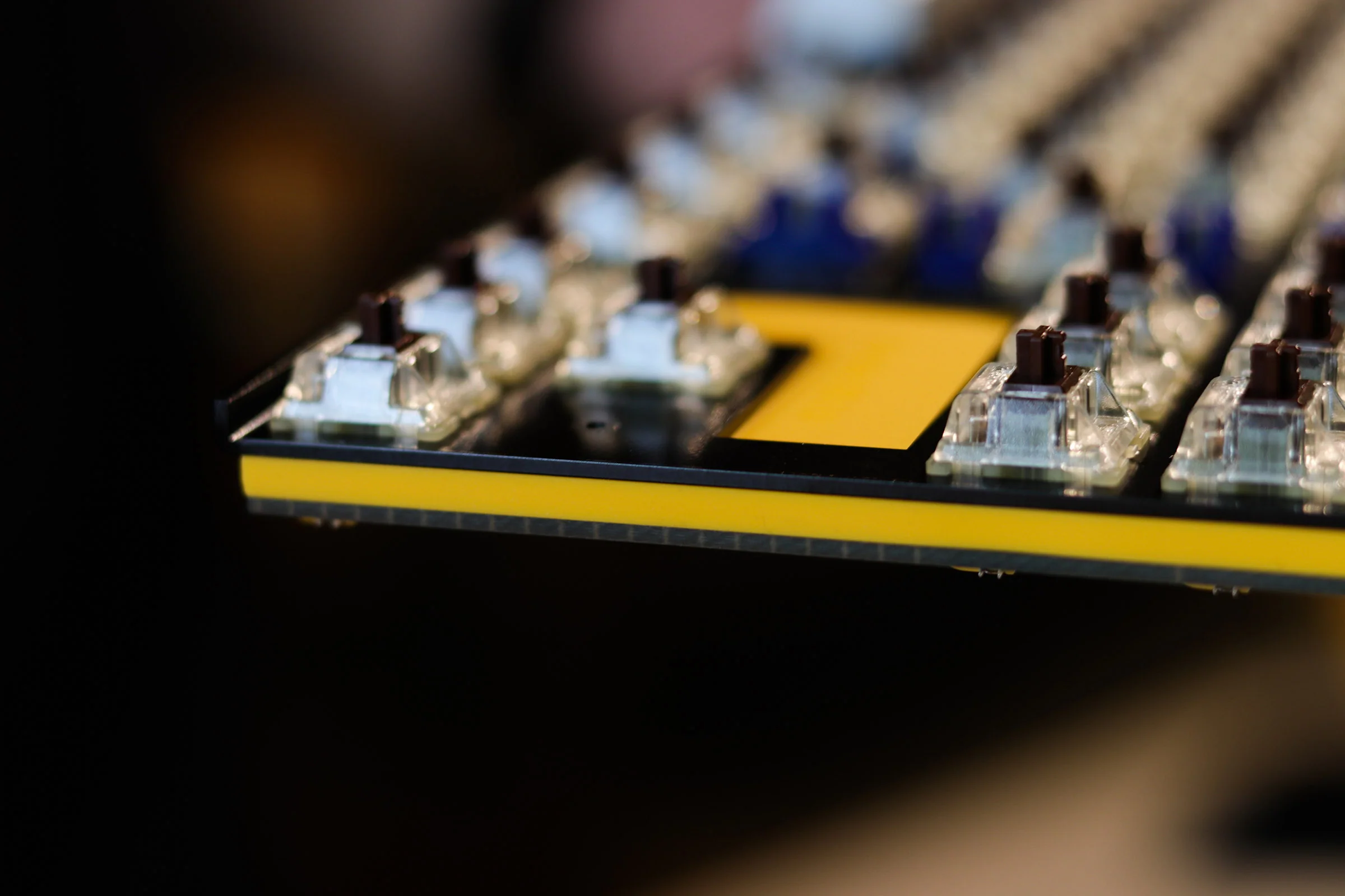 Ducky One 3 Mini Daybreak 60% Hotswap RGB Double Shot PBT QUACK Mechanical Keyboard - Image 8