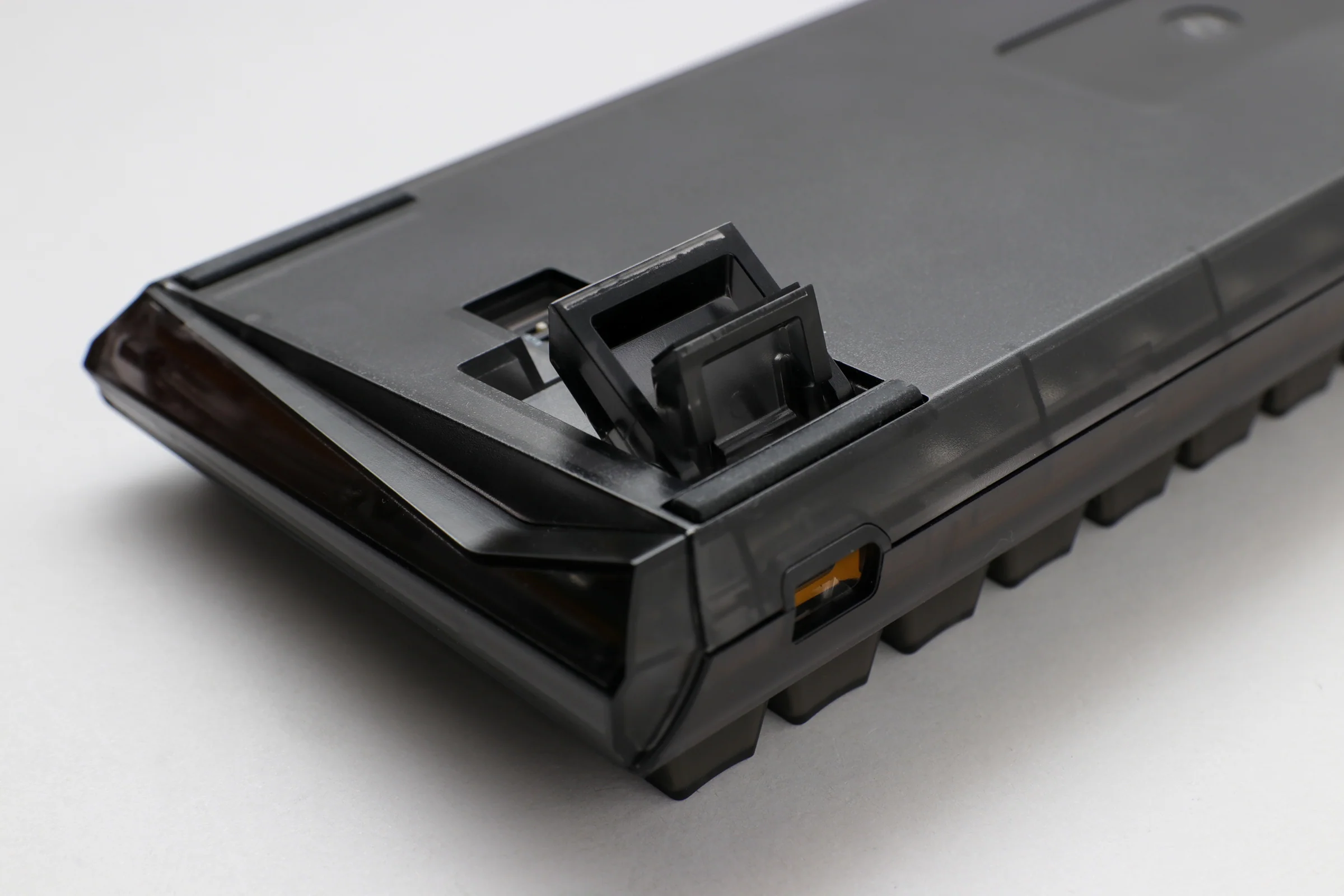 Ducky One 3 SF Aura Clear Black 65% Hotswap RGB Double Shot ABS Mechanical Keyboard - Image 5