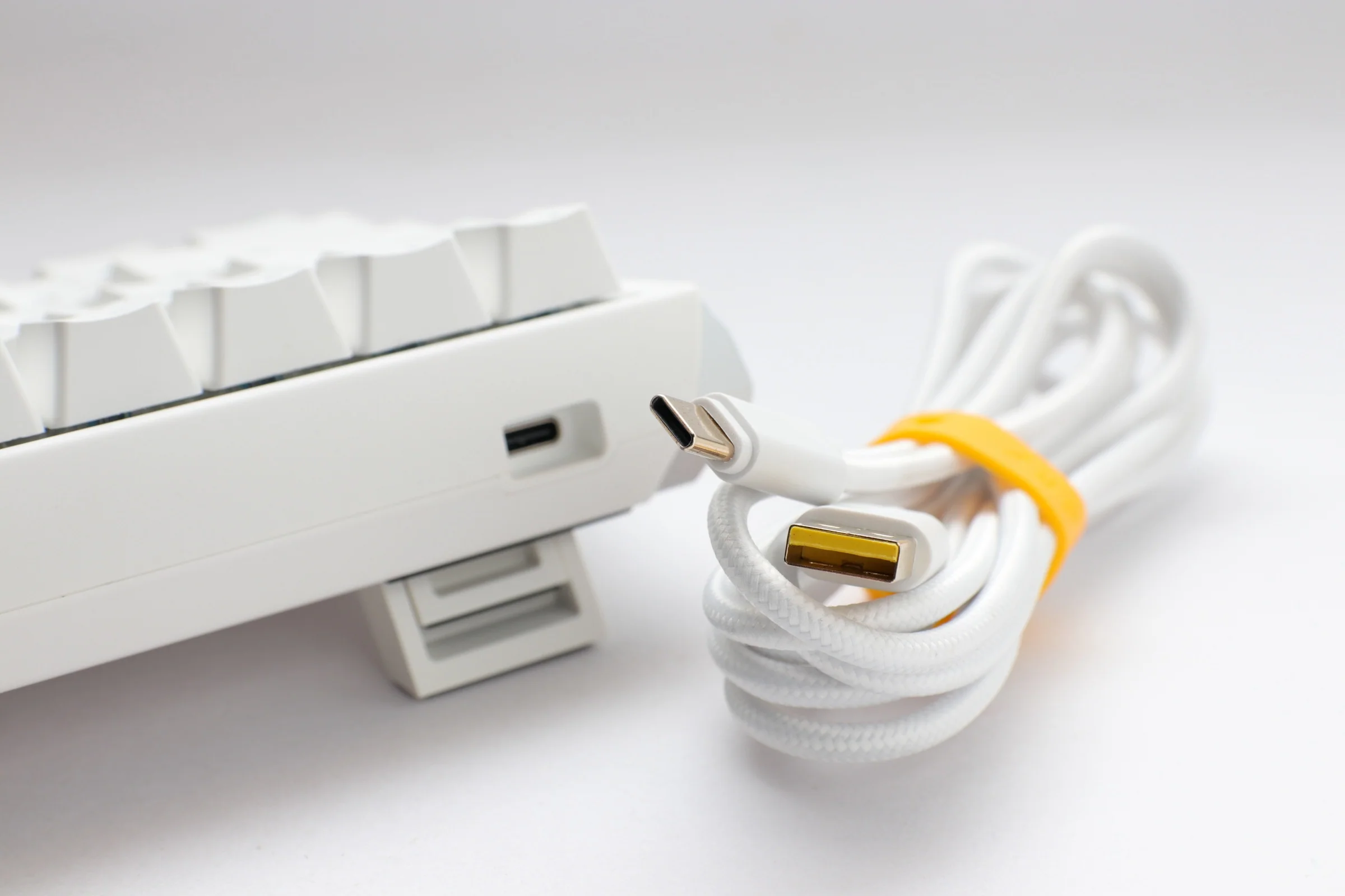 Ducky One 3 SF Pure White 65% Hotswap RGB Mechanical Keyboard w/ Quack Mechanics - Image 6