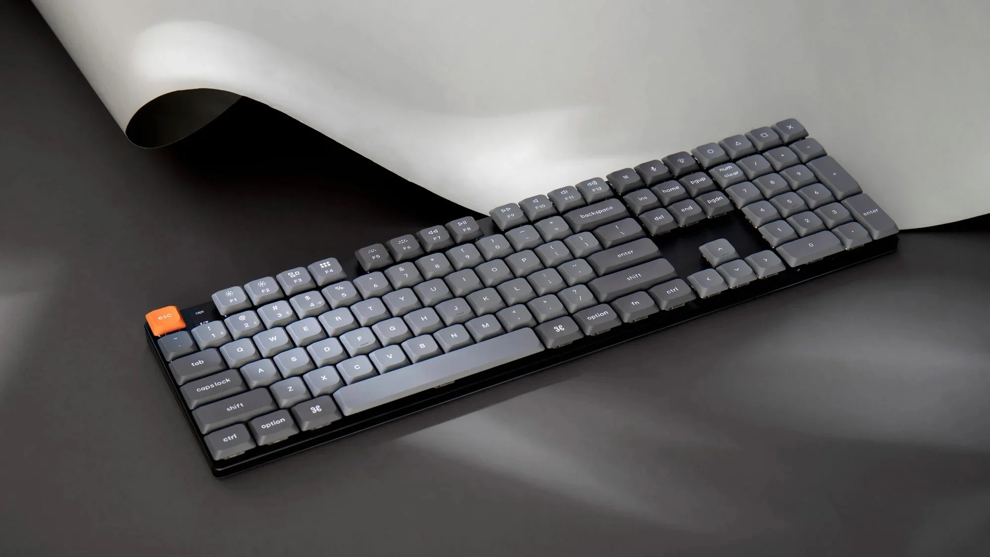 Keychron K5 Max Bluetooth + 2.4 GHz. White LED Low Profile Win + Mac Mechanical Keyboard - Image 4