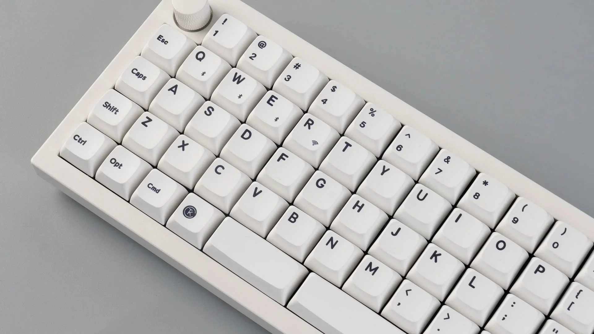 Keychron Q15 Max Aluminum 65% Ortholinear Hotswap Wireless Keyboard - Image 14