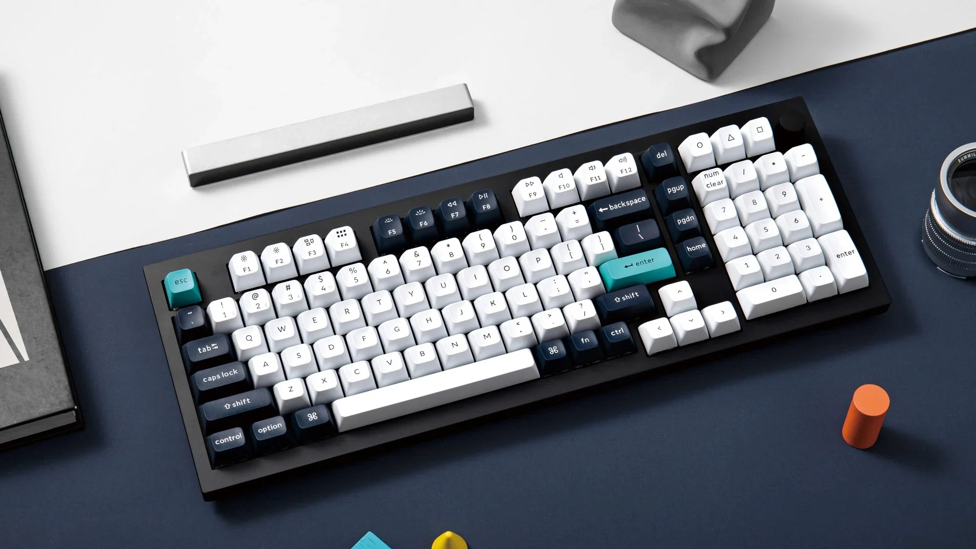 Keychron Q5 Max Aluminum 96% Hotswap Wireless Keyboard - Image 3