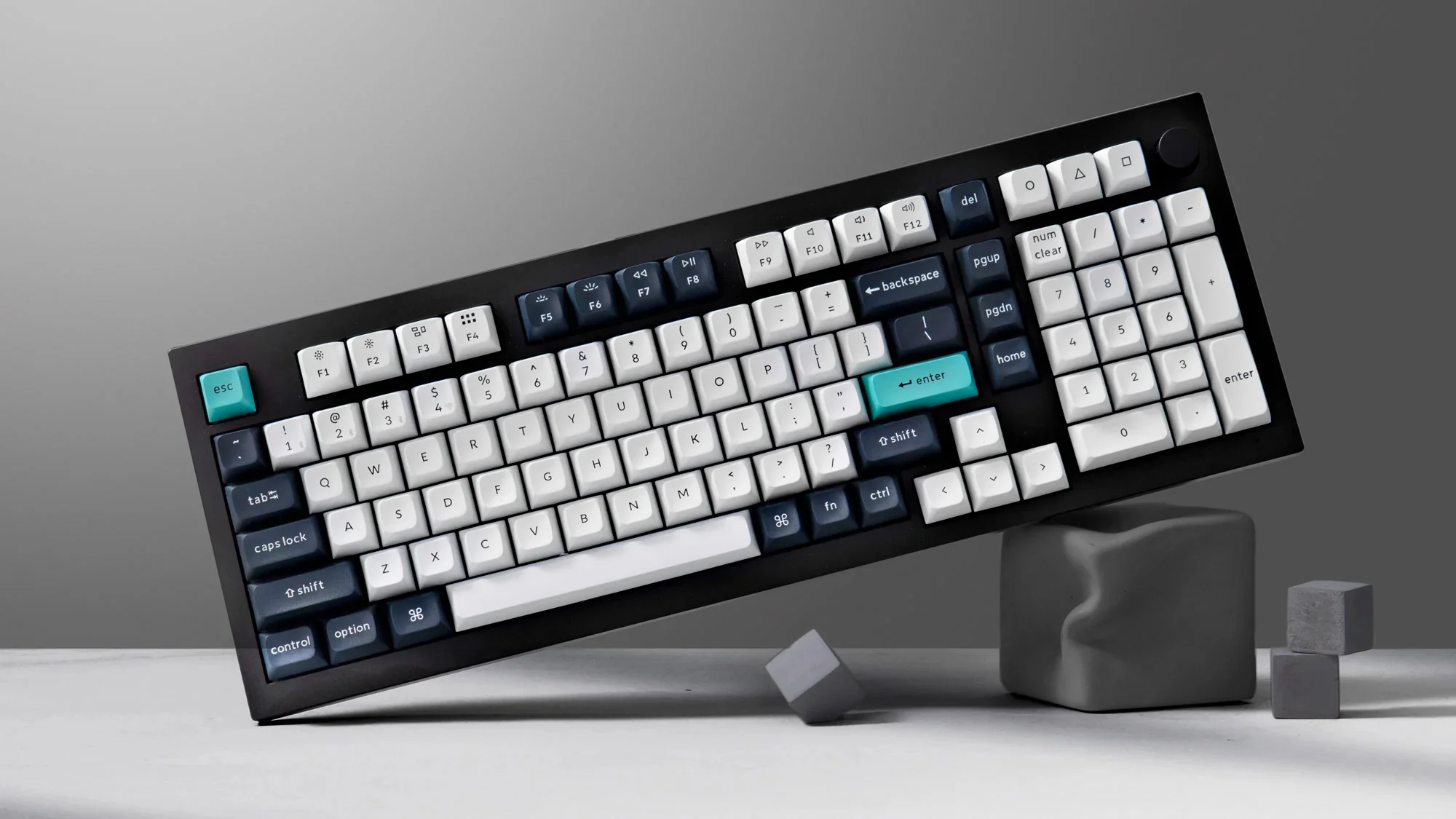 Keychron Q5 Max Aluminum 96% Hotswap Wireless Keyboard - Image 5