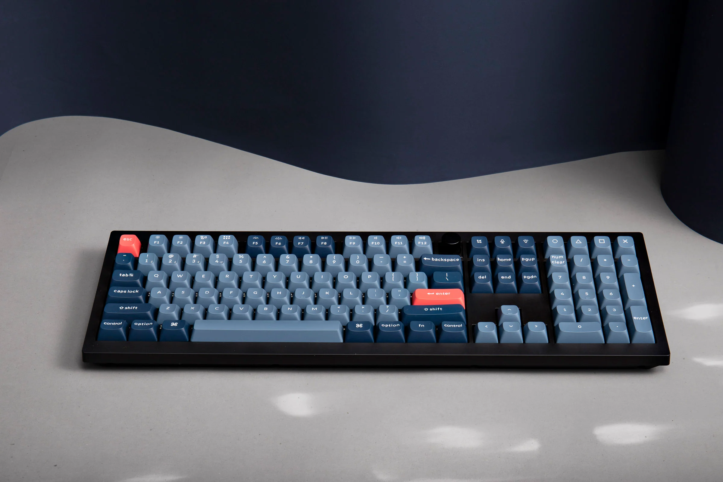 Keychron V6 Max Hotswap Wireless RGB Keyboard - Image 8