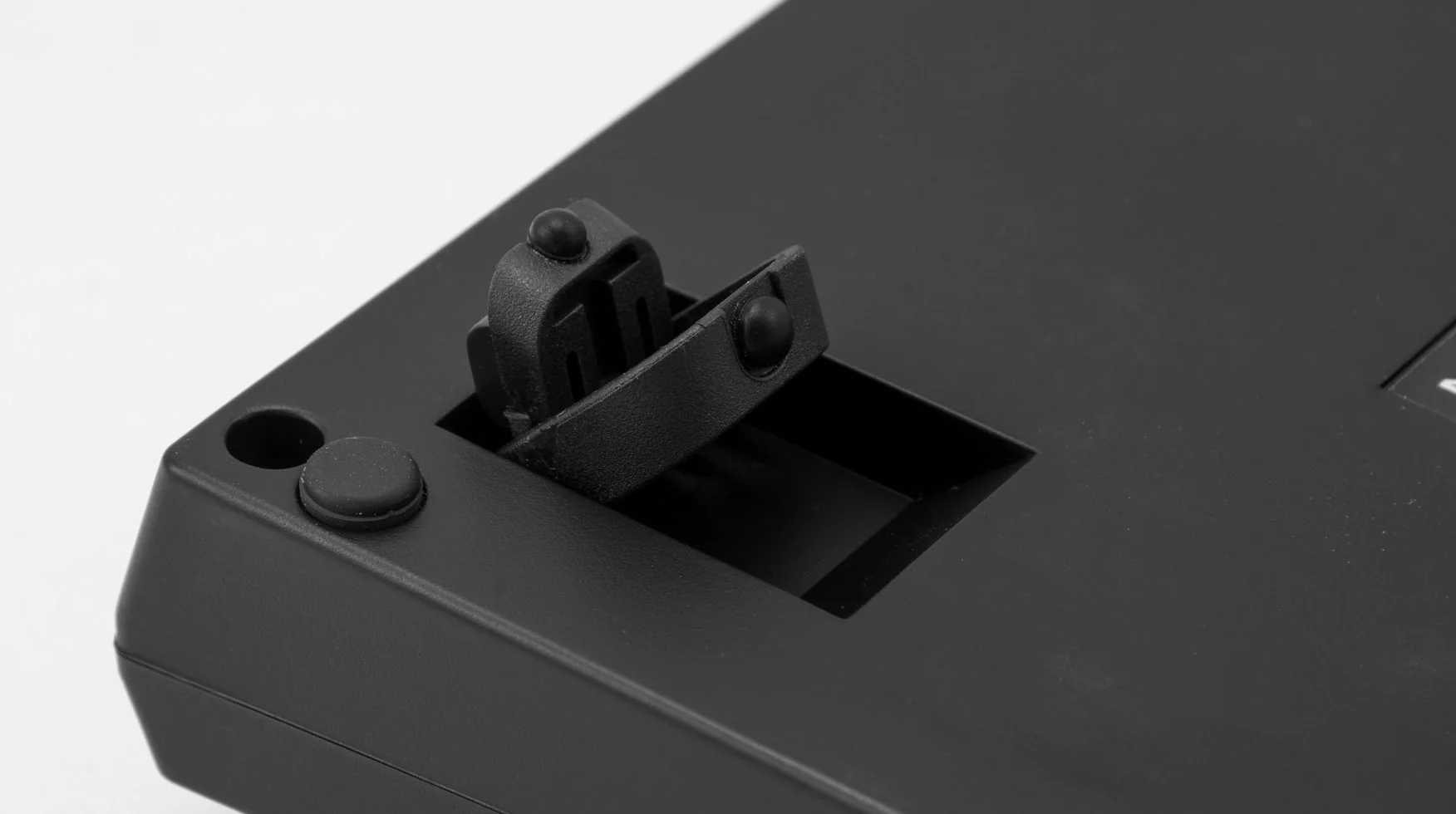 Mistel MD600 Black RGB LED 60% Double Shot PBT Mechanical Keyboard - Image 6