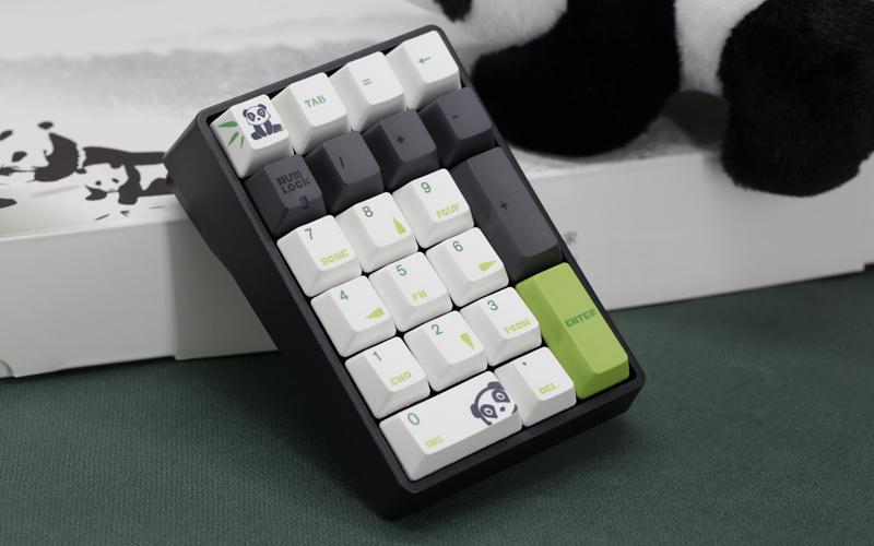 Varmilo VA21M Panda Numpad Dye Sub PBT Mechanical Keyboard - Image 4