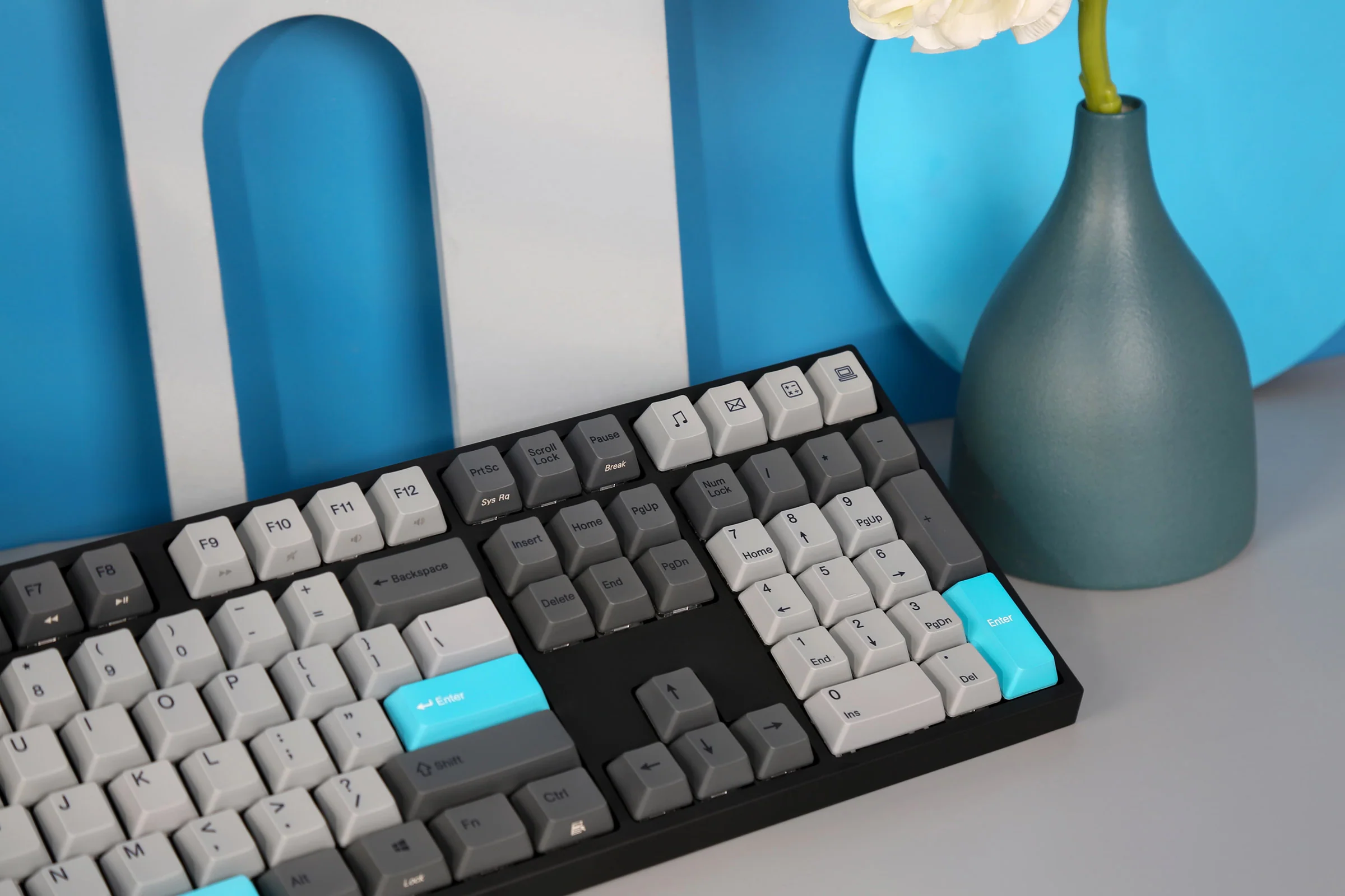 Varmilo VA Series V2 Moonlight Bluetooth Mechanical Keyboard - Image 6