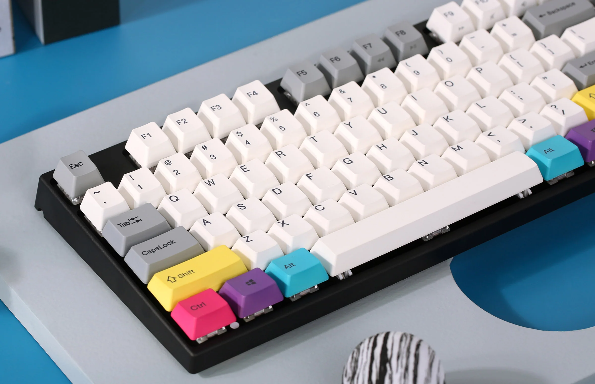Varmilo VPG87 CMYK TKL Hotswap RGB Mechanical Keyboard - Image 2